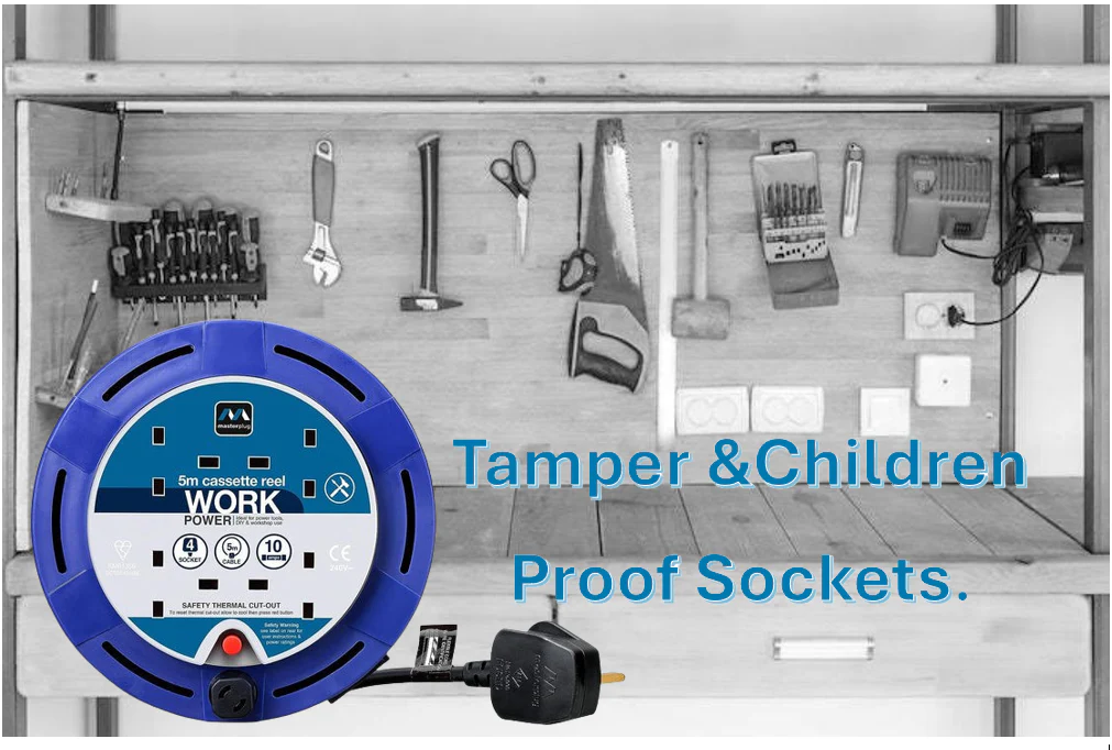 Masterplug SCT0510/4BL-MP Four Socket Cassette Reel Extension Lead, 5 Metres, Blue - Image 4